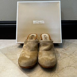 Michael Kors Suede Wedge Clogsslidesmules
